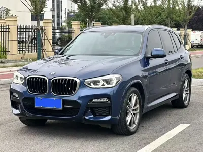 BMW X3 · 2018 год