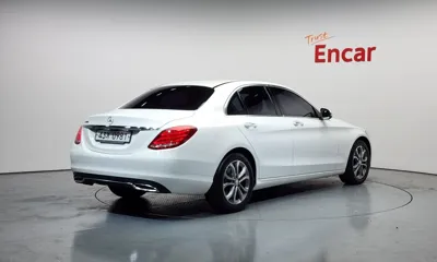 Mercedes-Benz C-Class 2016, 67067 км, за 16800000 KRW