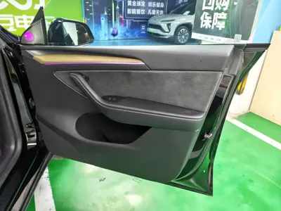 Tesla Model Y 2023, 50000 км, за 169899 CNY - фото 7
