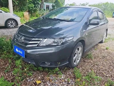 Honda City Classic 2015, 100100 км, за 19800 CNY - фото 1