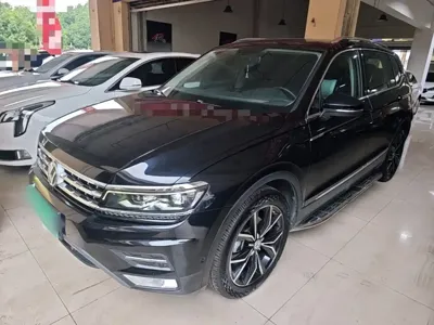 Volkswagen Tiguan L · 2018 год
