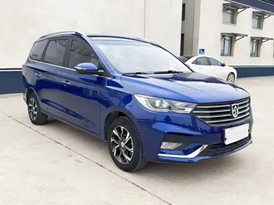 Baojun 360 2018, 70000 км, за 17500 CNY