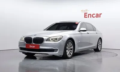 BMW 7-Series · 2011 год