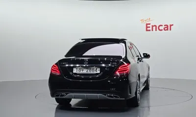 Mercedes-Benz C-Class 2018, 49691 км, за 38900000 KRW