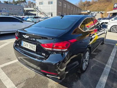 Genesis G80 2017, 194277 км, за 10900000 KRW