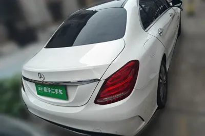 Mercedes-Benz C-Class 2017, 62400 км, за 94083.89 CNY - фото 5