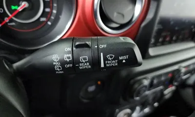Jeep Wrangler 2019, 63329 км, за 39900000 KRW - фото 19