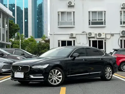 Volvo S90 PHEV · 2020 год