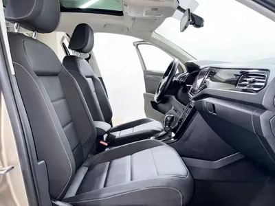 Volkswagen T-Roc 2022, 32000 км, за 117800 CNY - фото 10