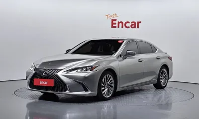 Lexus ES · 2019 год