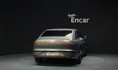 Hyundai Grandeur 2023, 65276 км, за 32000000 KRW