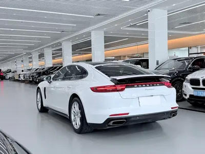 Porsche Panamera 2018, 130000 км, за 335000 CNY - фото 15