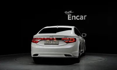 Hyundai Grandeur 2014, 108670 км, за 6990000 KRW