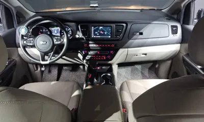 Kia Canival 2019, 80659 км, за 12900000 KRW - фото 7