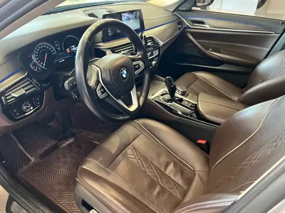BMW 5 Series 2018, 135000 км, за 119800 CNY - фото 8