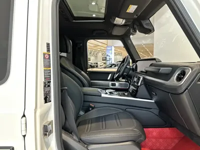 Mercedes-Benz G-Class 2023, 51000 км, за 1198000 CNY - фото 16