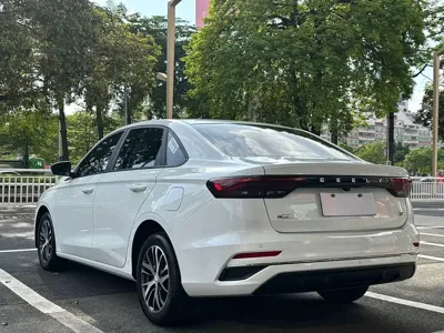 Geely Emgrand 2026, 2000 км, за 54800 CNY