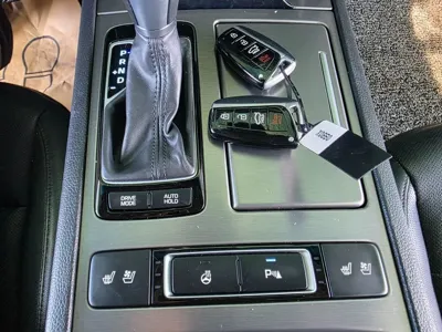 Hyundai Genesis 2016, 97796 км, за 12490000 KRW - фото 15