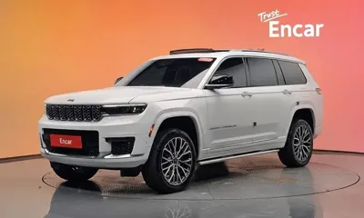 Jeep Cherokee · 2022 год