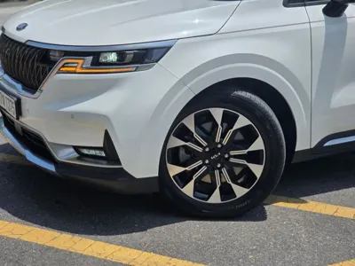 Kia Canival 2021, 29294 км, за 32500000 KRW