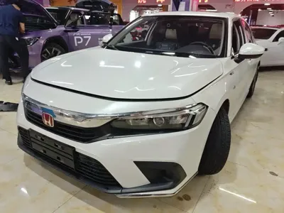 Honda Civic · 2023 год