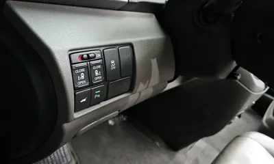 Honda Odyssey 2016, 73256 км, за 17500000 KRW - фото 14