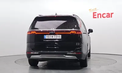 Kia Canival 2023, 57829 км, за 30000000 KRW