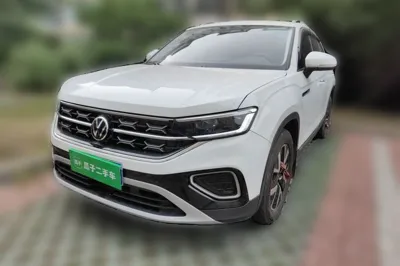 Volkswagen Tayron · 2023 год