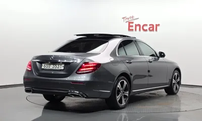 Mercedes-Benz E-Class 2019, 23579 км, за 29800000 KRW - фото 2