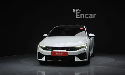 Kia K5 2024, 8364 км, за 99990000 KRW