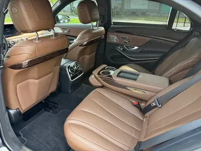 Mercedes-Benz S-Class 2018, 58000 км, за 379300 CNY - фото 16