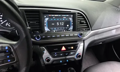 Hyundai Avante 2018, 64715 км, за 11300000 KRW - фото 15
