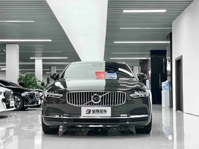 Volvo S90 2022, 40000 км, за 159800 CNY - фото 2