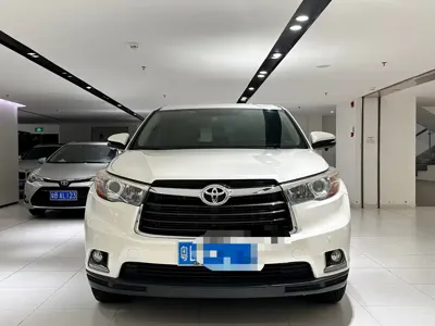 Toyota Highlander · 2016 год