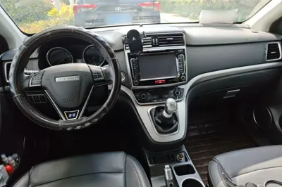 Haval H6 2017, 61800 км, за 39768.12 CNY