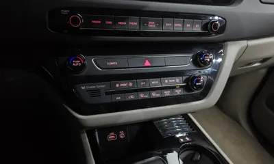 Kia Canival 2016, 217935 км, за 9800000 KRW - фото 18
