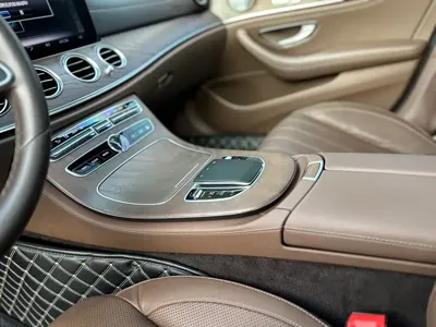 Mercedes-Benz E-Class 2020, 70000 км, за 218800 CNY - фото 9
