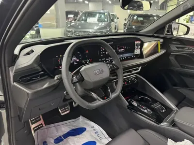 Audi Q5 2025, 12 км, за 85000000 KRW - фото 8