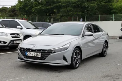 Hyundai Avante · 2023 год