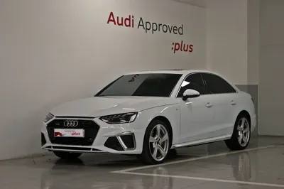 Audi A4 · 2022 год