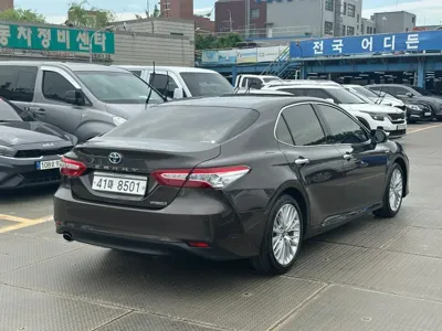 Toyota Camry 2019, 42400 км, за 27900000 KRW - фото 2
