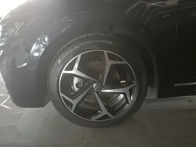 Volkswagen Passat 2023, 33400 км, за 119700 CNY - фото 23