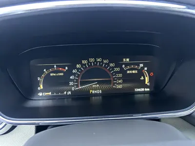 Lincoln Continental 2019, 124000 км, за 98800 CNY - фото 11