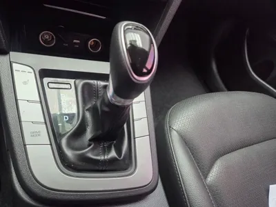 Hyundai Avante 2017, 113929 км, за 9300000 KRW - фото 12