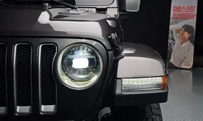 Jeep Wrangler 2019, 88377 км, за 32800000 KRW - фото 22