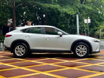 Mazda CX-4 2016, 75000 км, за 43800 CNY