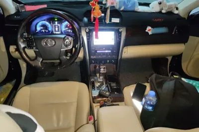 Toyota Camry 2015, 107600 км, за 70121.05 CNY - фото 9