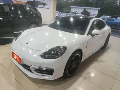 Porsche Panamera · 2022 год