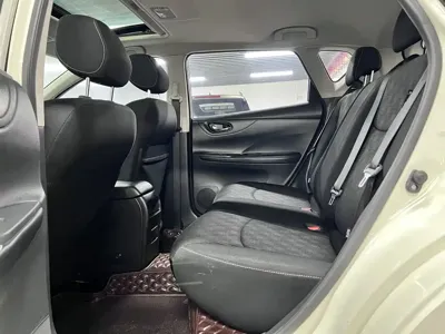Nissan Tiida 2018, 88400 км, за 46000 CNY - фото 8