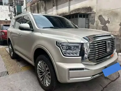 Tank Tank 500 New Energy 2023, 80000 км, за 205799 CNY